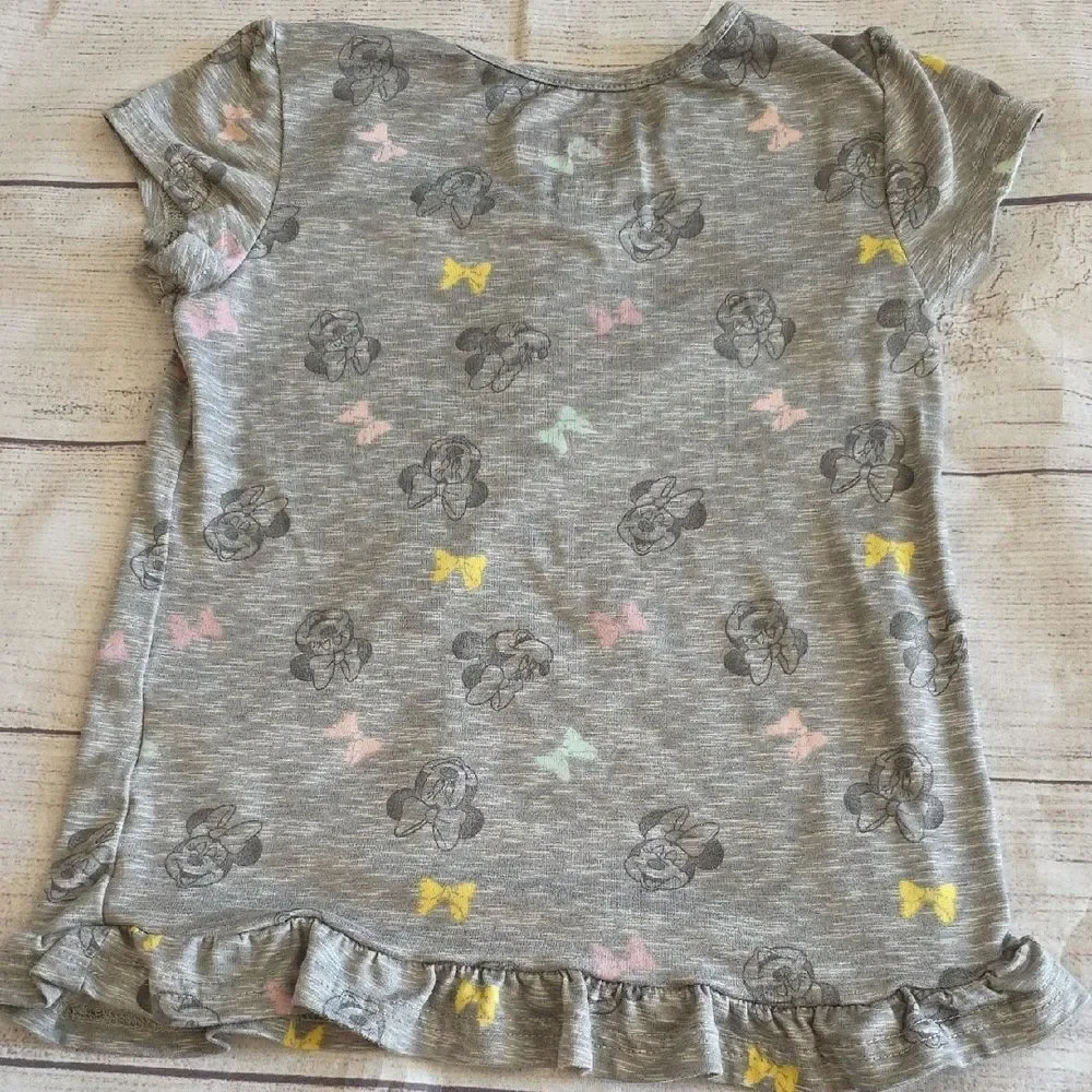 Disney Gray and Yellow Starry Short Sleeve Tee